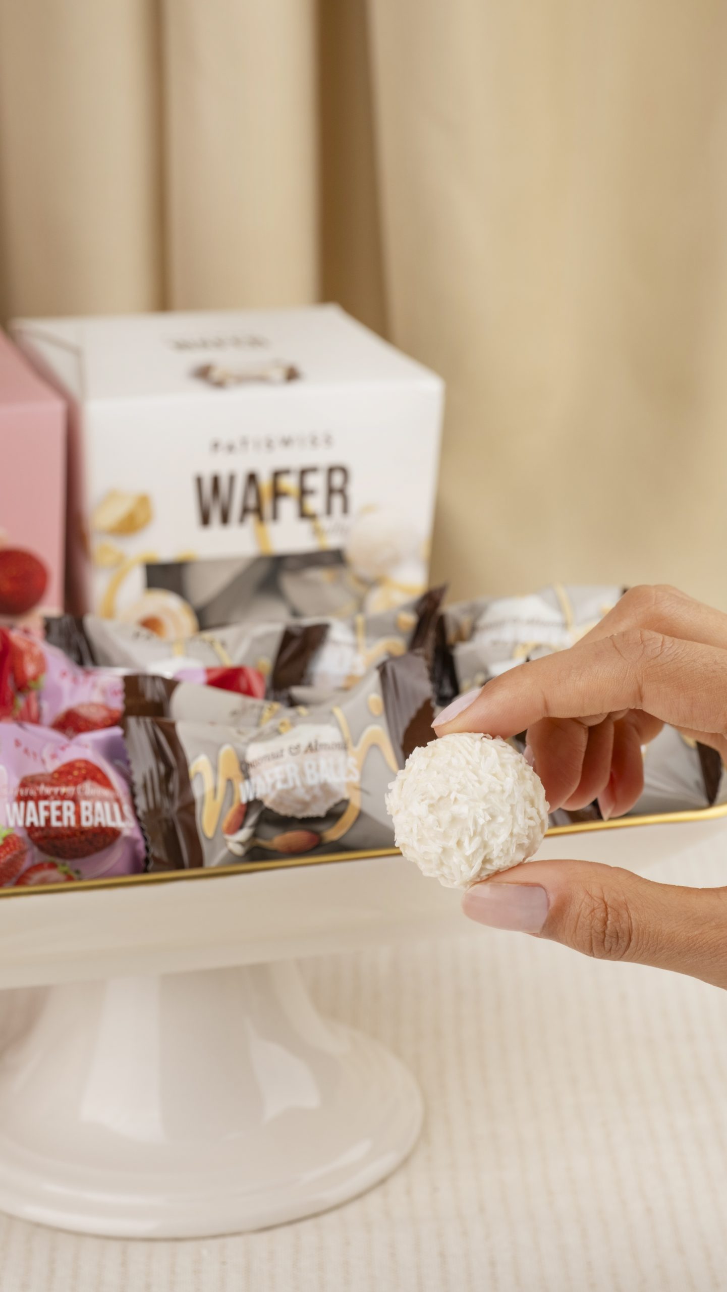 WAFER cu fulgi de cocos și alune