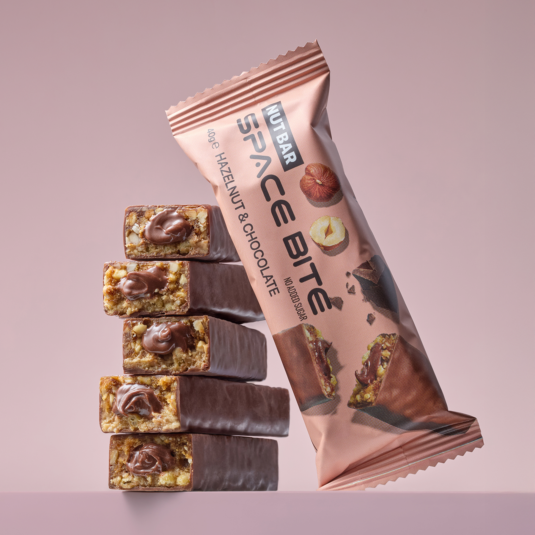 10x Batonașe energizante, Alune de pădure – Ciocolată